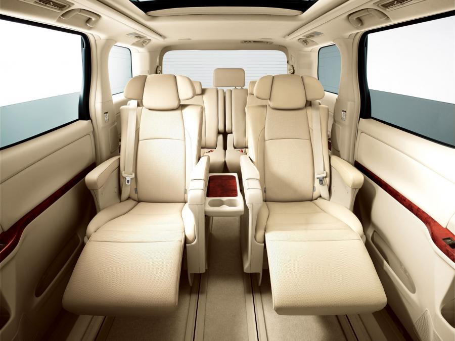  Toyota Alphard 350G L Package 2008 года  (фото 4 из 5)